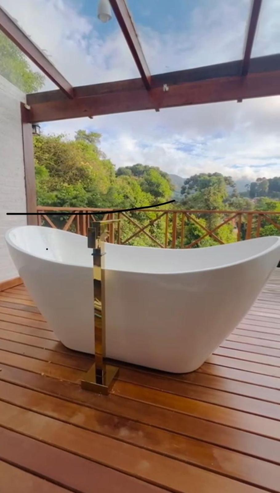 Pousada Villa Monte Verde มงชิแวร์จิ ภายนอก รูปภาพ